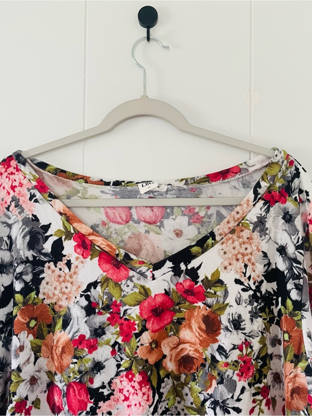 Sew In Love White V-Neck Long Sleeve Top with Pink & Brown Floral - Picture 2 of 7